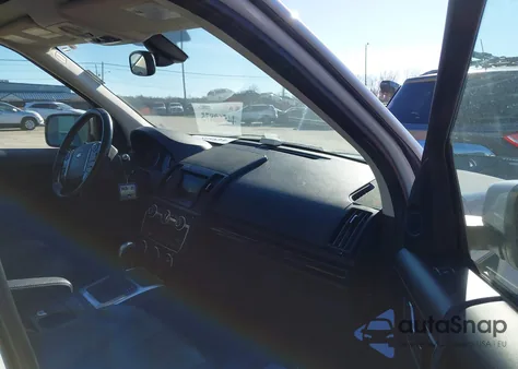 2015 Land Rover Lr2 из США, поврежденный, VIN SALFP2BG5FH431285